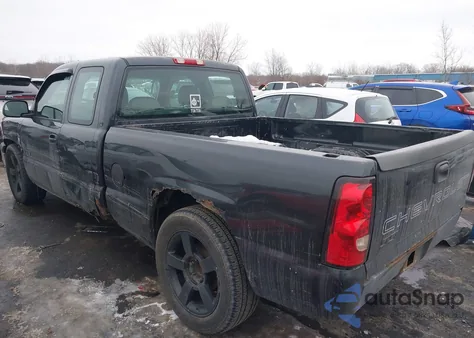 2005 Chevrolet Silverado 1500 Work Truck from USA, damaged, VIN 2GCEC19T851277796